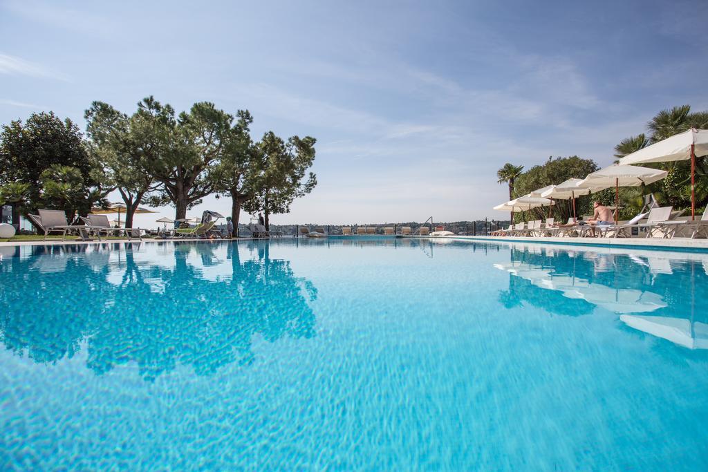 Hotel Spiaggia D'Oro - Charme & Boutique - Garda Lake Collection Сало Экстерьер фото